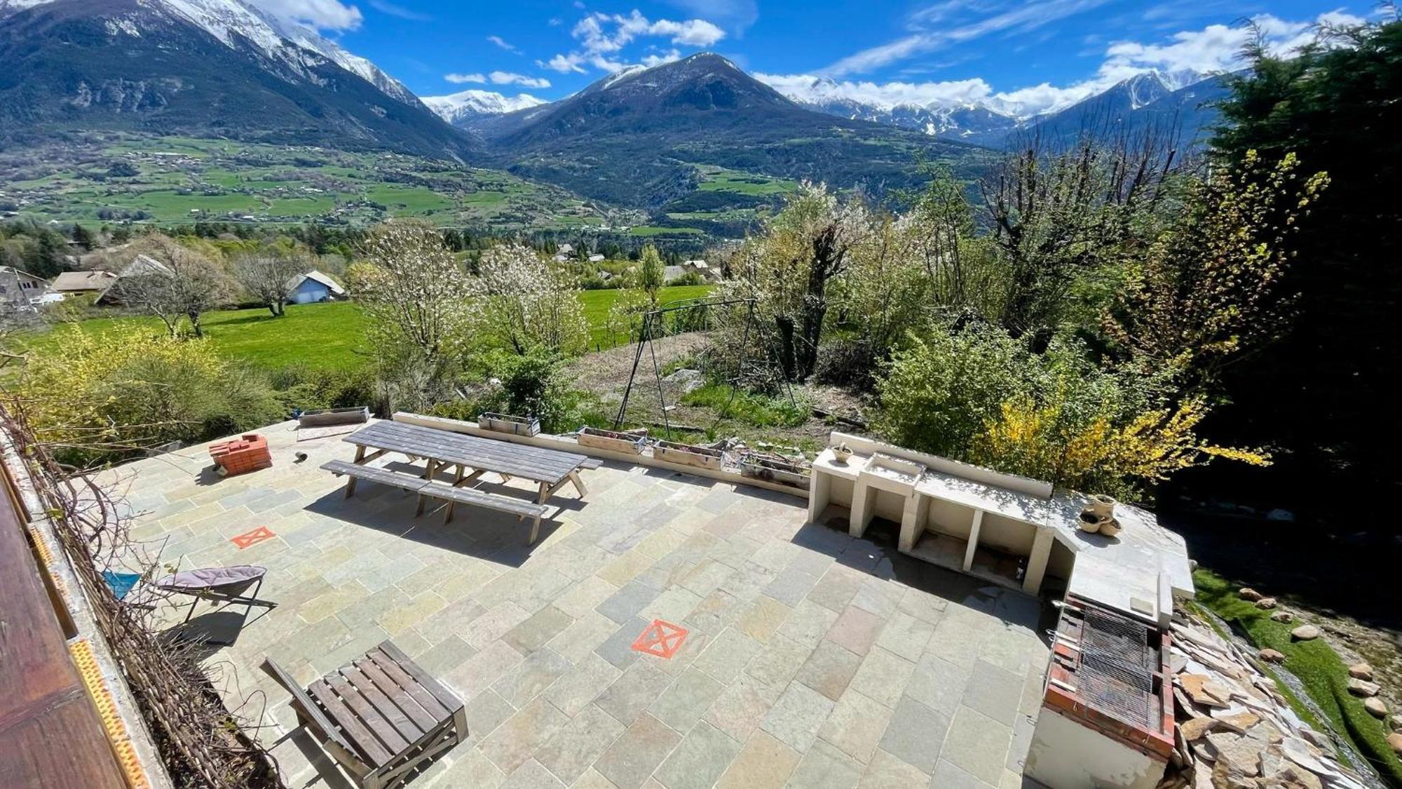 Gite Confort 15 Couchages, Vue Panoramique Montagne Hautes Alpes, Terrasses Embrun Luaran gambar
