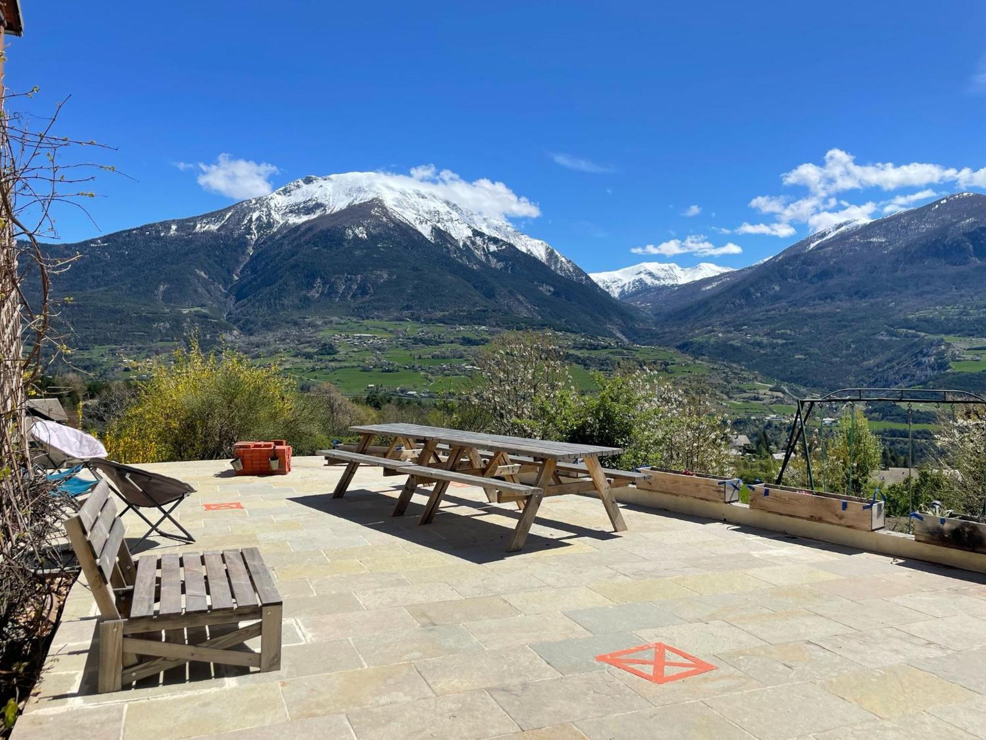 Gite Confort 15 Couchages, Vue Panoramique Montagne Hautes Alpes, Terrasses Embrun Luaran gambar